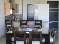 2 Bedroom Features