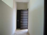 3 Bedroom Entrance